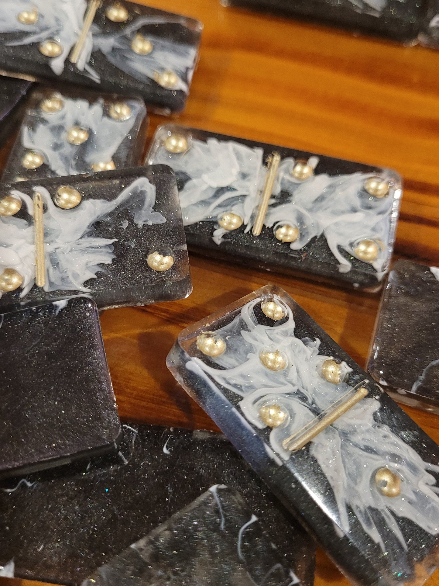 Classic Pip 28 Tile Classic Hand Crafted Resin Domino Game - High Heat Tolerant