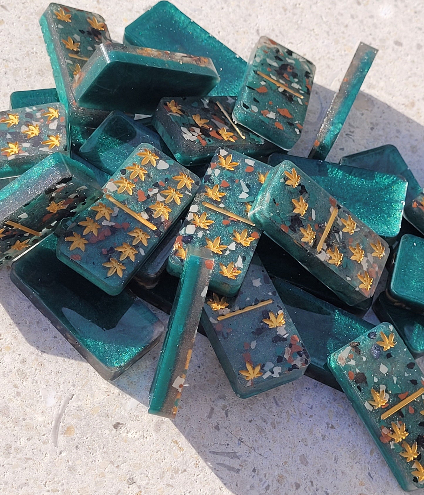 Camo Weed Pip 28 Tile Game - Marijuana - Pot Leaf Stoner Resin Dominoes - High Heat Tolerant
